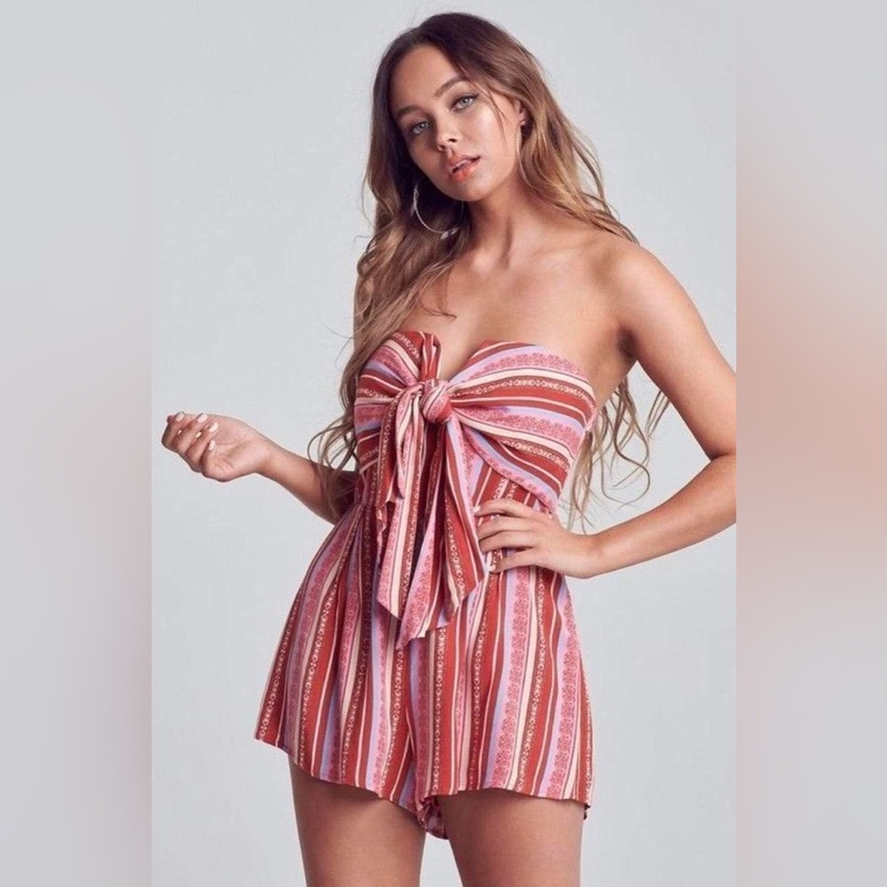 NWT Strapless red romper